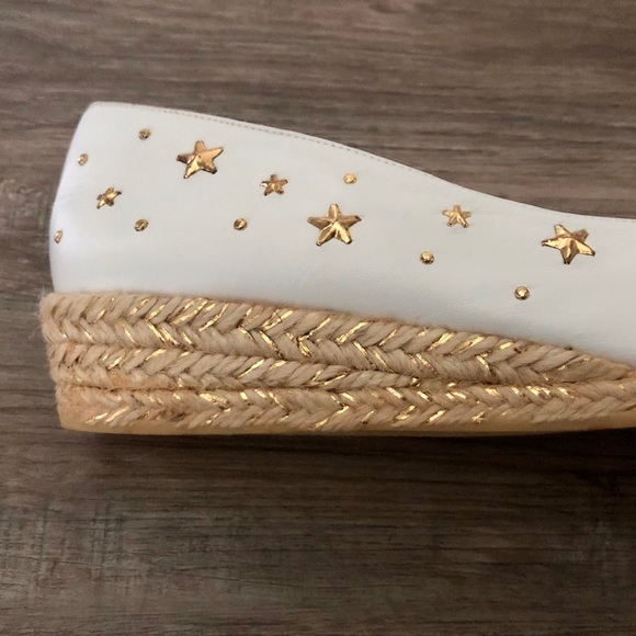 Vintage Stuart Weitzman White Star Wedges - Picture 9 of 11